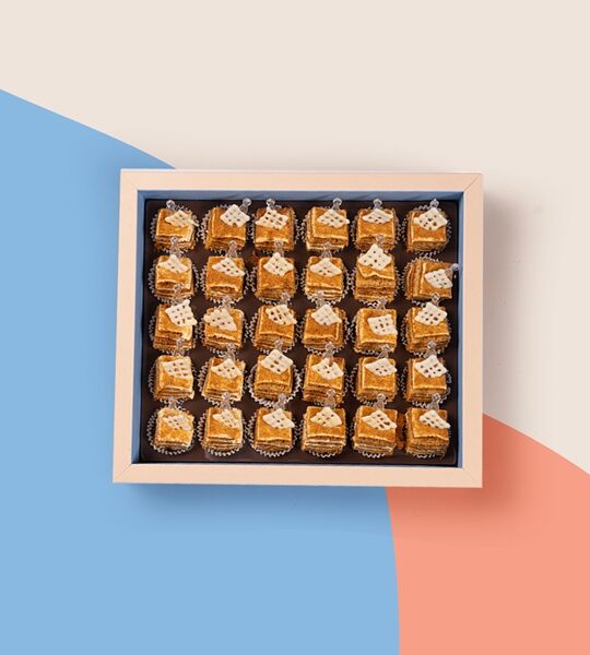Mini Cake Honey (Small)